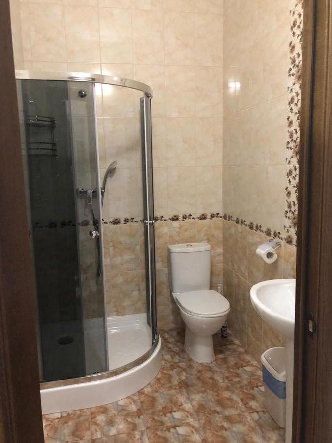 Гостиный Двор Надежда Hotel Khlibodarske Екстериор снимка